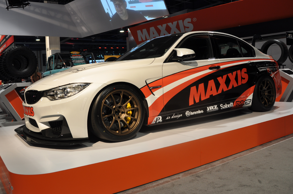 sema_maxxis_bmw